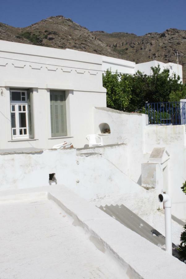 Kalloni  70M2 Neoclassic Villa, Excellent Location Great View Last House Of Village מראה חיצוני תמונה