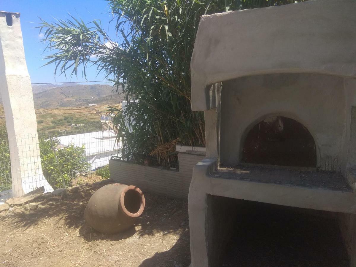 Kalloni  70M2 Neoclassic Villa, Excellent Location Great View Last House Of Village חדר תמונה